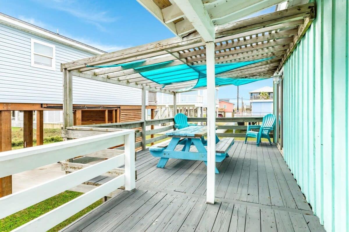Fun In The Sun! Cozy Beach Pad, Gulf Views And Easy Access To The Sand! Surfside Beach Extérieur photo