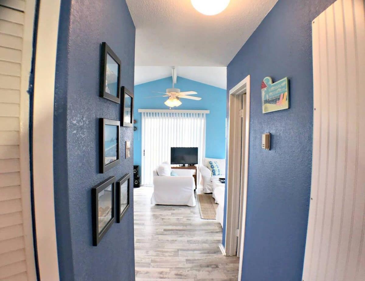 Fun In The Sun! Cozy Beach Pad, Gulf Views And Easy Access To The Sand! Surfside Beach Extérieur photo
