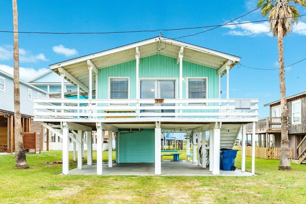 Fun In The Sun! Cozy Beach Pad, Gulf Views And Easy Access To The Sand! Surfside Beach Extérieur photo